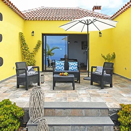 Casa Pino Arujo Tijarafe